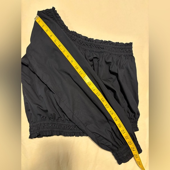 Free People Navy Blue, one arm rusheted top, slight crop or at the waist, M - Picture 7 of 8